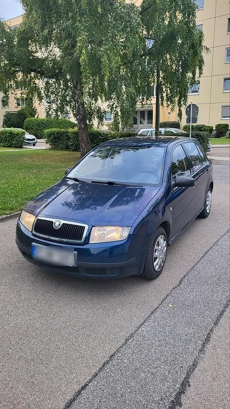 Blau Gebraucht 2003 Skoda Fabia Kleinwagen | 900 € (Fairer Preis) - Bild 1/4