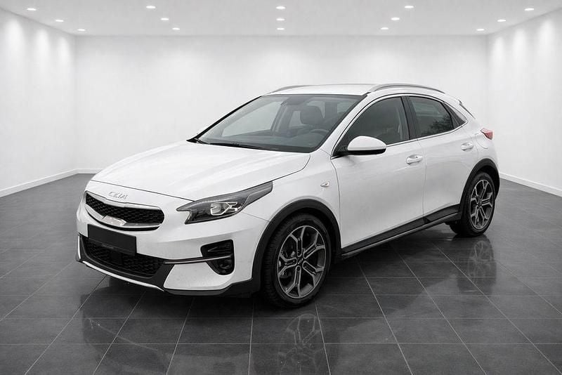 Gebraucht Kia XCeed 160 PS (117 kW) 2022 Weiß SUV