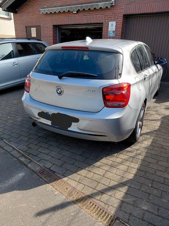 Gebraucht BMW 116 Sport Line 116 PS (85 kW) 2012 Silber Kleinwagen