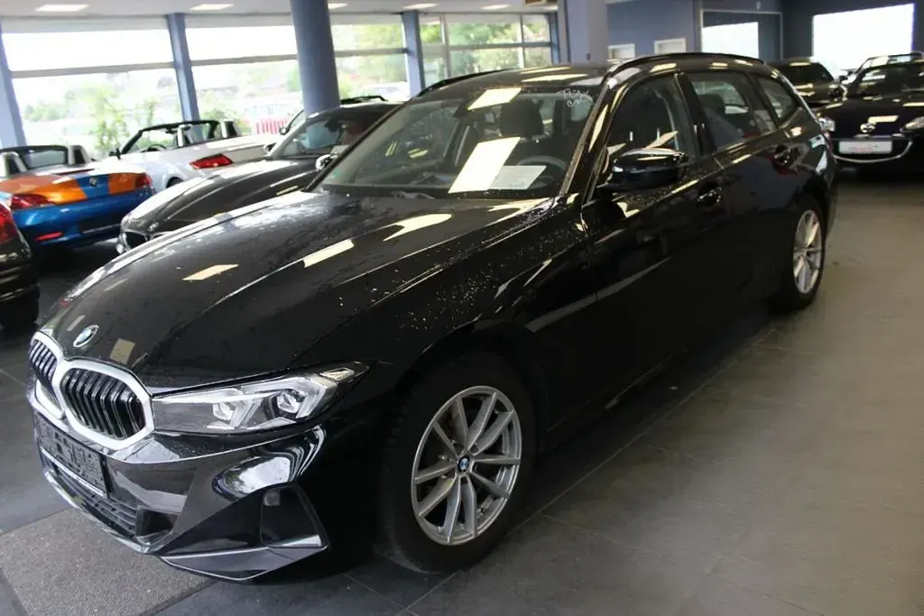 Occasion BMW 318 156 ch (114 kW) 2025 Noir Break