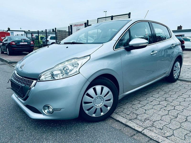 Second-hand Peugeot 208 Allure 120 CP (88 kW) 2013 Gri Hatchback