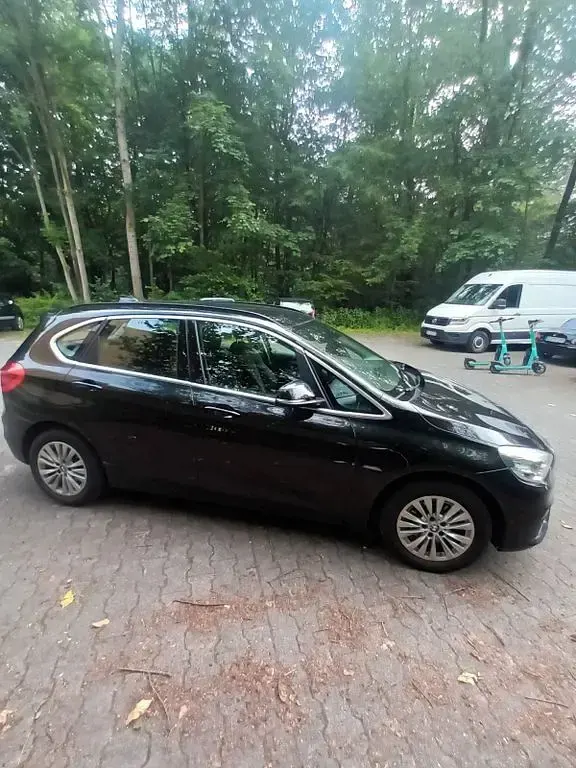 Gebraucht BMW 214 Active Tourer 150 PS (110 kW) 2017 Schwarz Van / Kleinbus