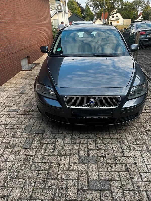 Gebraucht 2005 Volvo V50 Kombi | 3.400 € (Teuer) - Bild 1/4