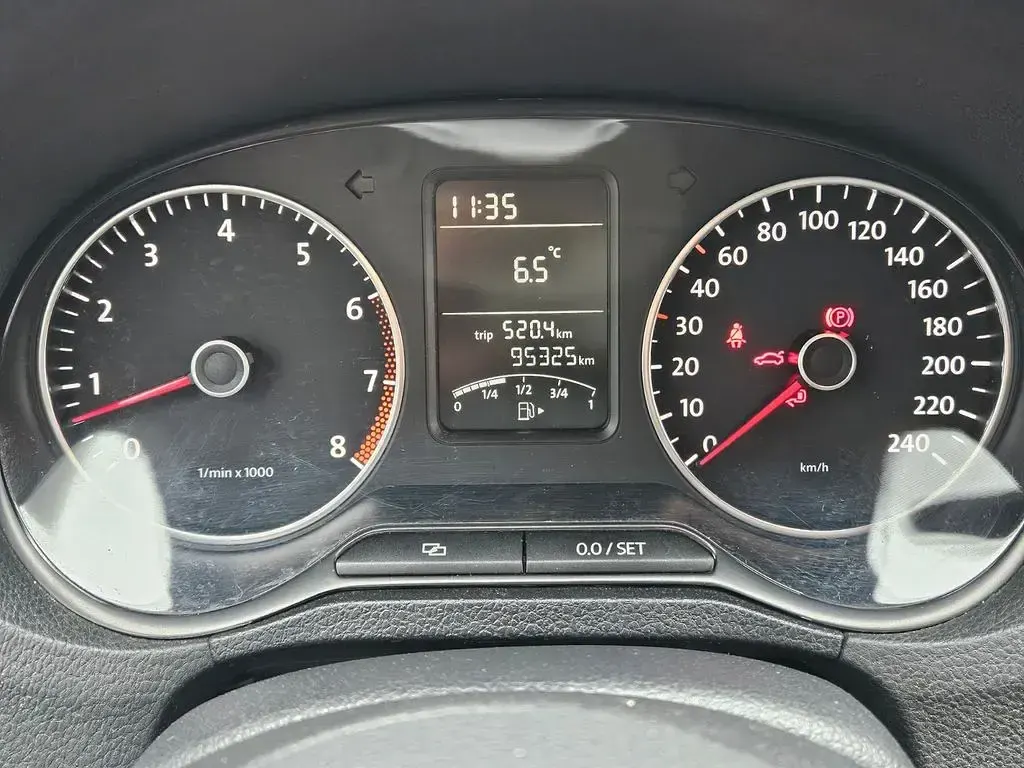 Gebraucht VW Polo 90 PS (66 kW) 2012 Schwarz Kleinwagen