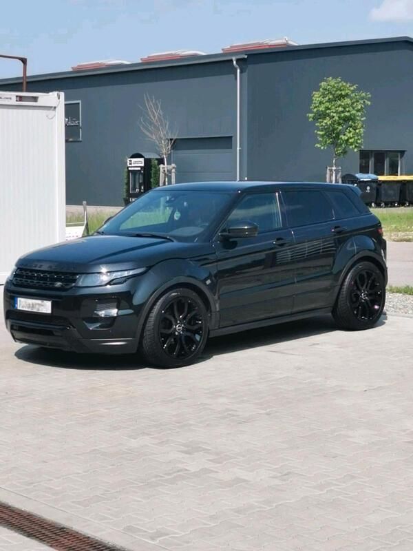 Schwarz Gebraucht 2014 Land Rover Range Rover evoque Black Edition SUV | 23.900 € - Bild 1/4