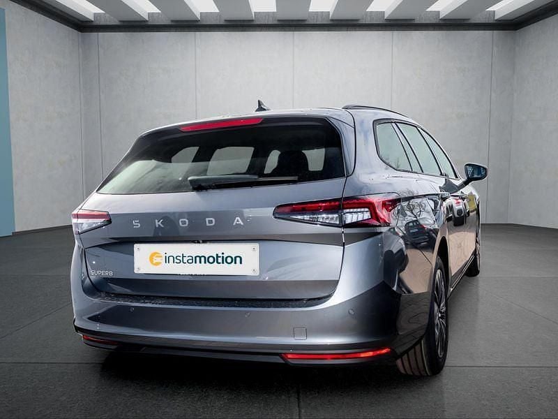 Nowe Skoda Superb 150 KM (110 kW) 2025 Szary Kombi