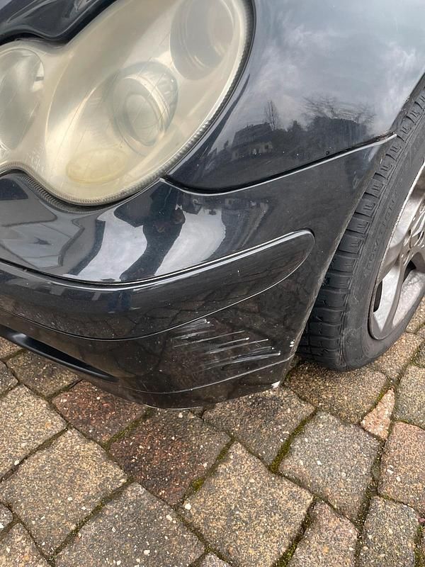 Gebraucht Mercedes C180 131 PS (96 kW) 2001 Schwarz Limousine