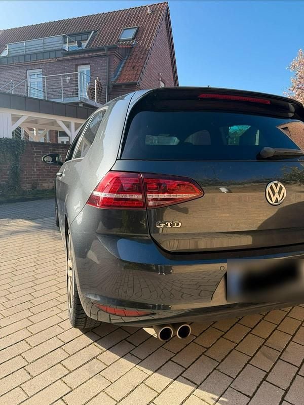 Gebraucht VW Golf GTD 184 PS (135 kW) 2015 Grau Coupé