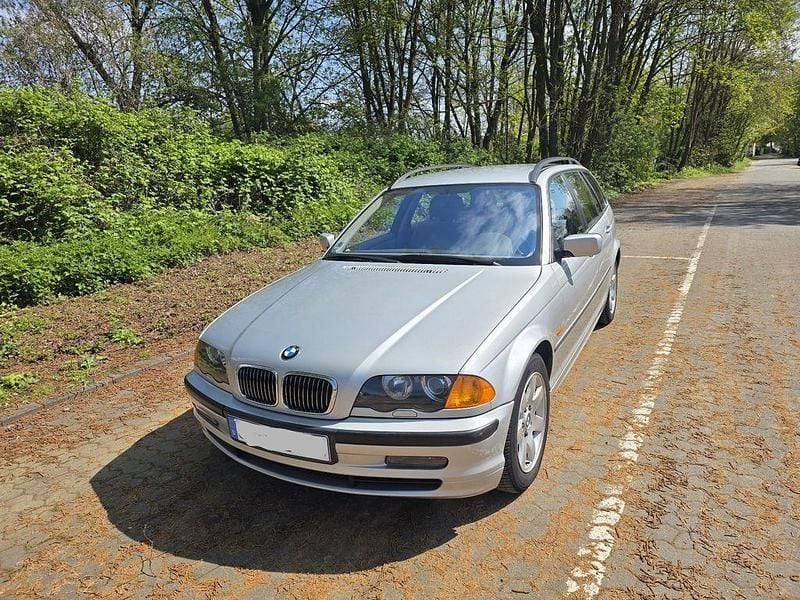 Second-hand BMW 328 193 CP (141 kW) 2000 Argintiu Break