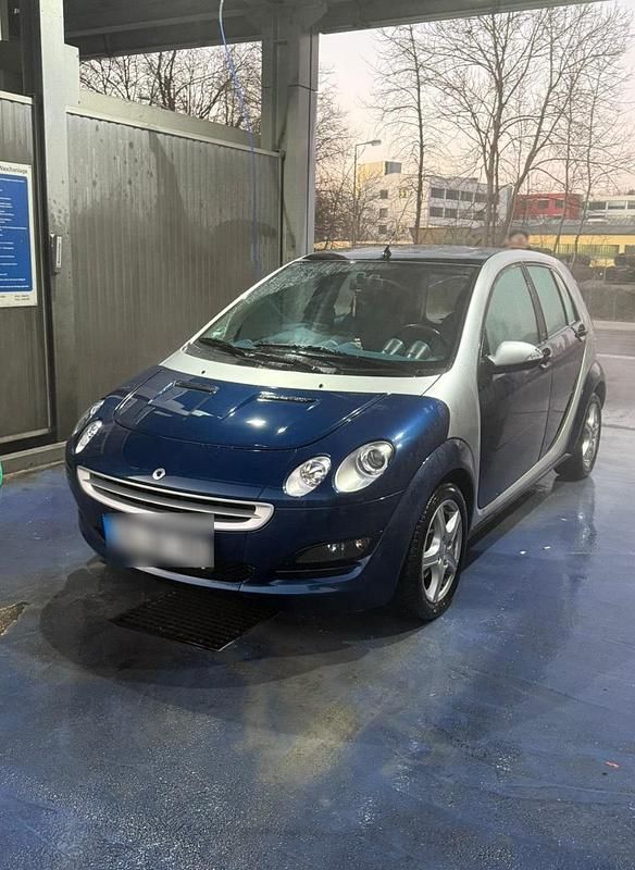Blau Gebraucht 2004 Smart ForFour Kleinwagen | 3.200 € (Teuer) - Bild 1/4