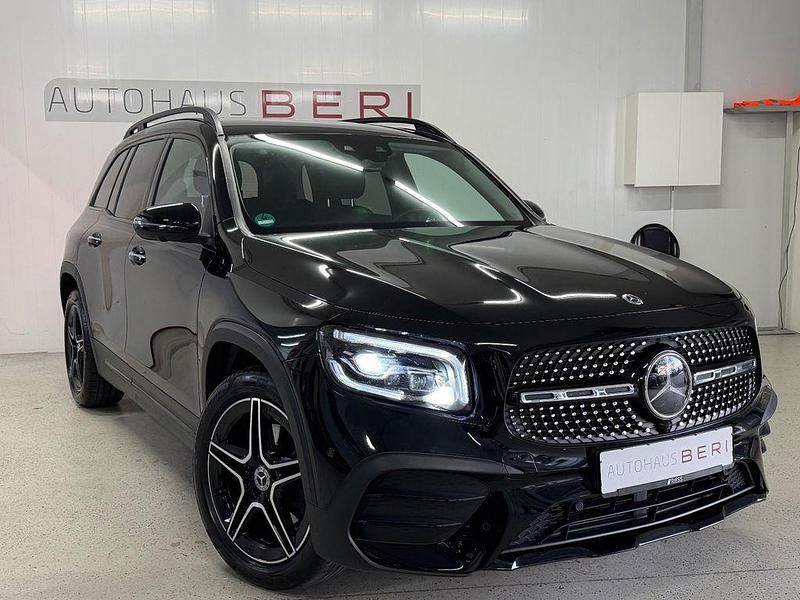 Schwarz Gebraucht 2022 Mercedes GLB200 AMG SUV | 35.999 € (Guter Preis) - Bild 1/4