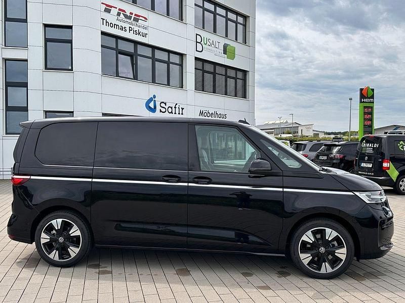 Schwarz Neu 2025 VW Multivan Style Van | 61.990 € (Guter Preis) - Bild 1/4