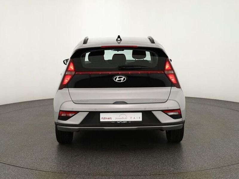 Neu Hyundai Bayon 79 PS (58 kW) 2025 Grau SUV