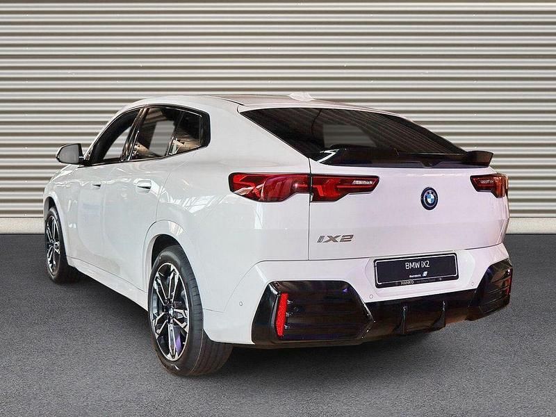 Gebraucht BMW iX2 Comfort Edition 230 kW (313 PS) 2025 Alpinweiss iii SUV
