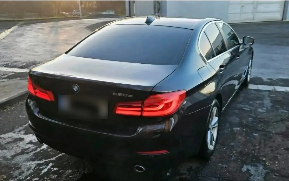 Gebraucht BMW 520 190 PS (139 kW) 2019 Schwarz Limousine