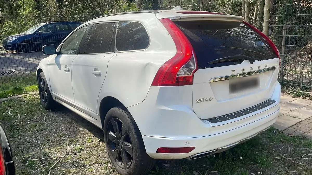 Gebraucht Volvo XC60 180 PS (132 kW) 2014 Weiß SUV
