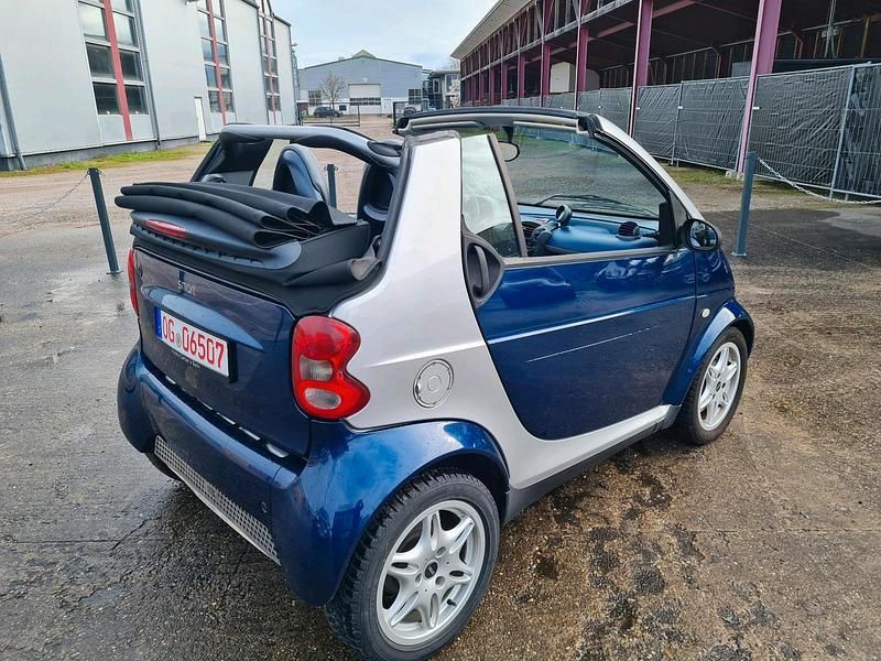 Gebraucht Smart ForTwo Cabrio 61 PS (44 kW) 2004 Blau Cabrio