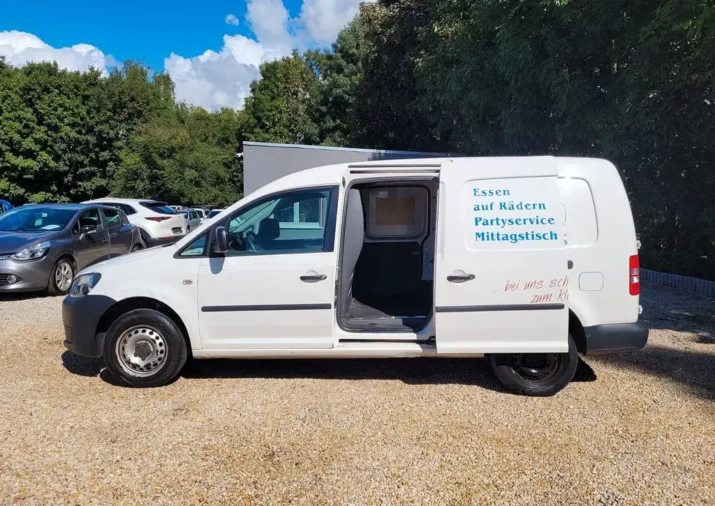 Gebraucht VW Caddy S 102 PS (75 kW) 2011 Candyweiß Van / Kleinbus
