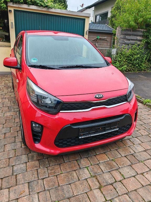 Rot Gebraucht 2021 Kia Picanto DREAM-TEAM Edition Kleinwagen | 9.500 € (Guter Preis) - Bild 1/4