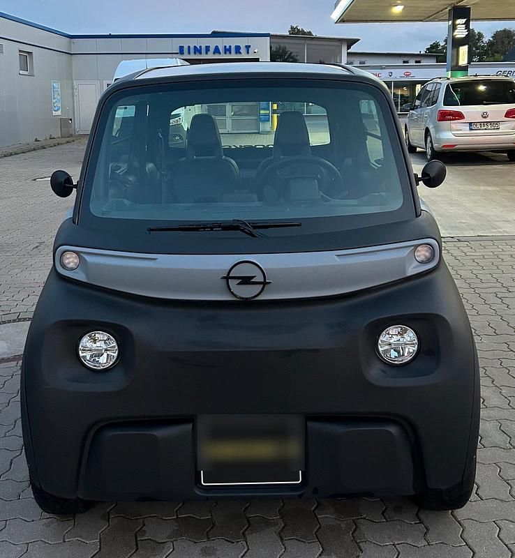 Grau Gebraucht 2022 Opel Rocks-e Rocks Kleinwagen | 7.500 € - Bild 1/4