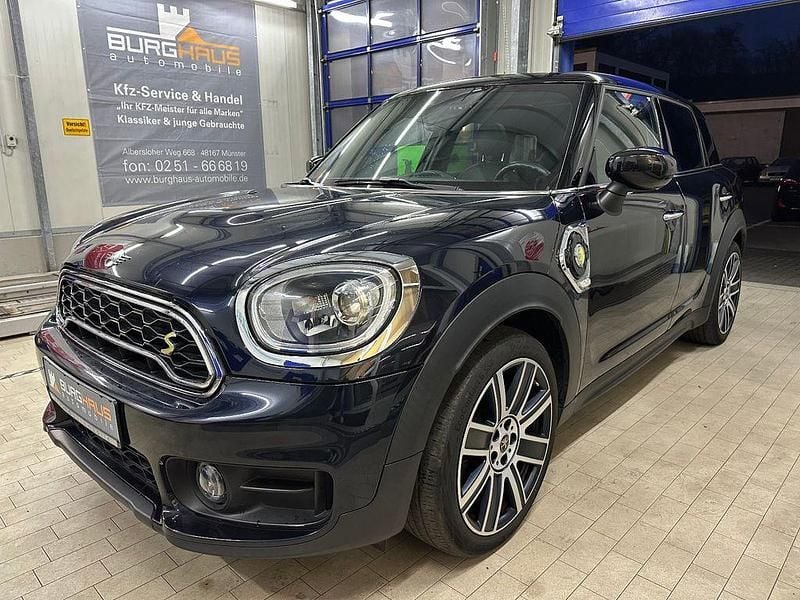 Gebraucht Mini Cooper SE 100 kW (136 PS) 2019 Schwarz Kleinwagen