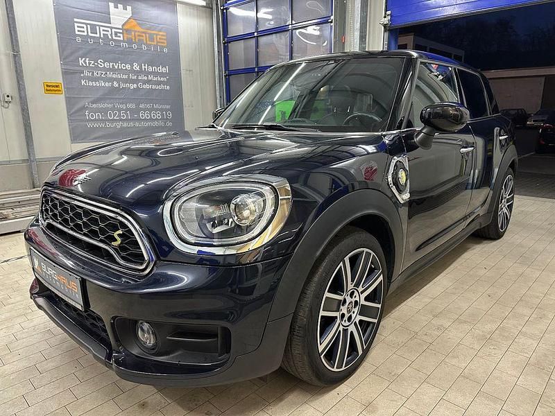 Gebraucht Mini Cooper SE 164 kW (224 PS) 2019 Schwarz Kleinwagen