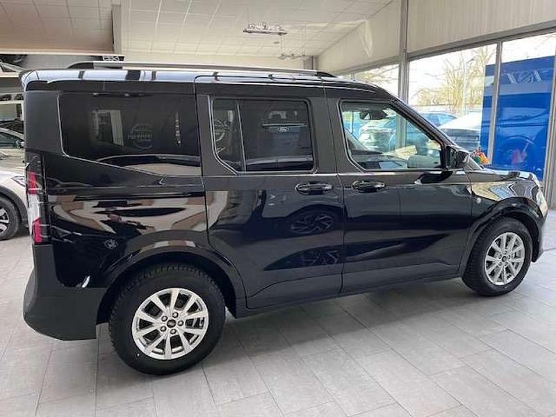 Gebraucht Ford Tourneo Titanium 125 PS (91 kW) 2024 Schwarz Kombi