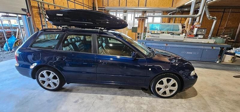 Second-hand Audi S4 265 CP (194 kW) 1998 Albastru Break