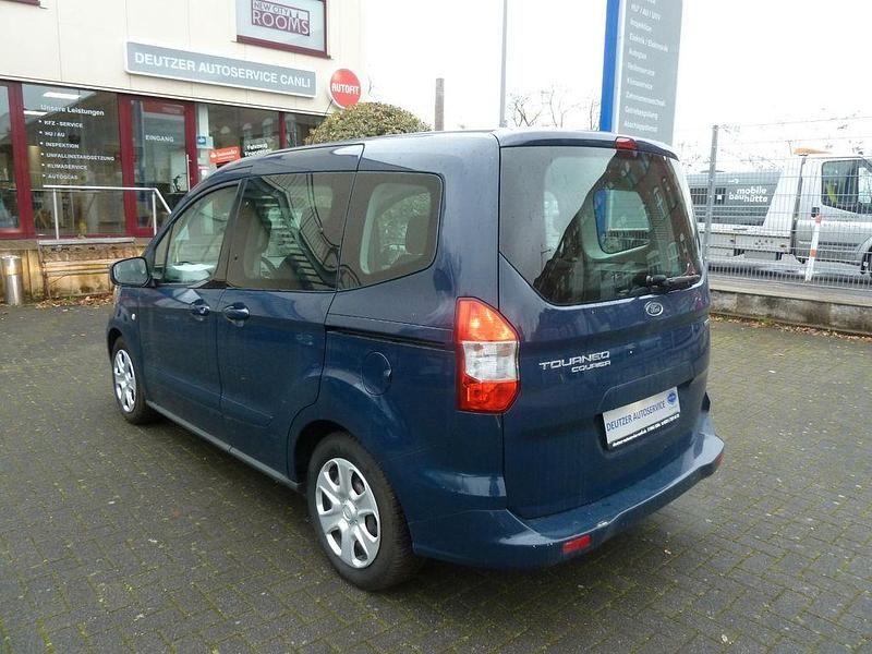 Gebraucht Ford Tourneo Courier Trend 101 PS (74 kW) 2017 Blau Van / Kleinbus