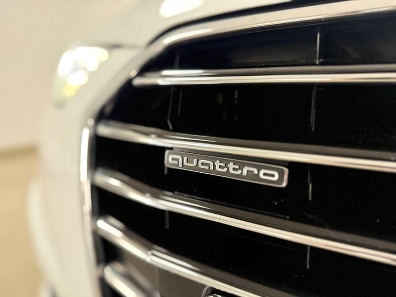 Gebraucht Audi A6 Ambiente 190 PS (139 kW) 2018 Weiß Limousine