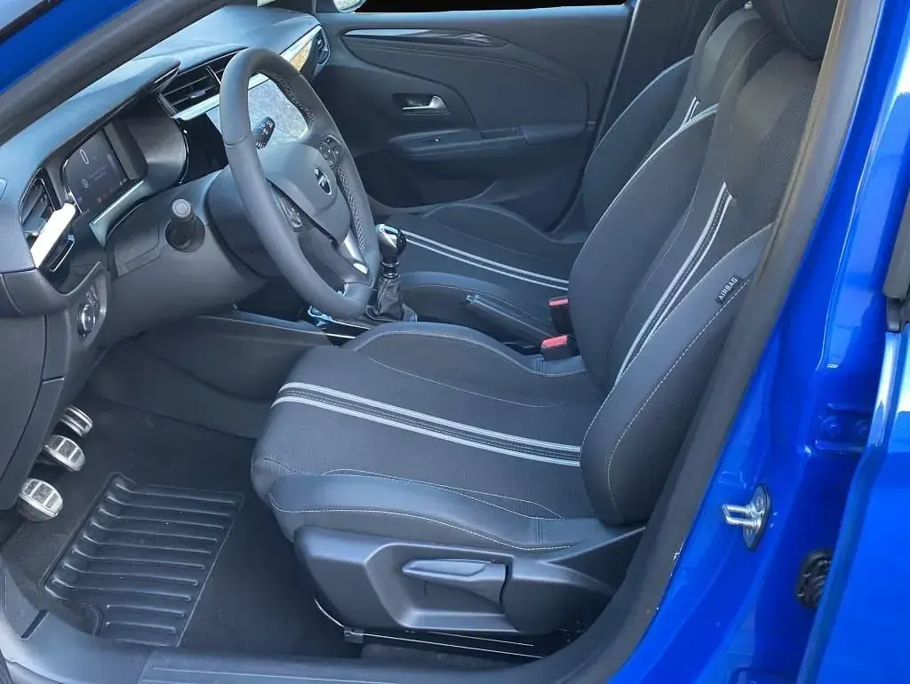 Gebraucht Opel Corsa GS Line 101 PS (74 kW) 2025 Manufacturer Kleinwagen