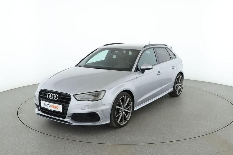 Grau Gebraucht 2016 Audi A3 Ambition Limousine | 15.100 € (Fairer Preis) - Bild 1/3