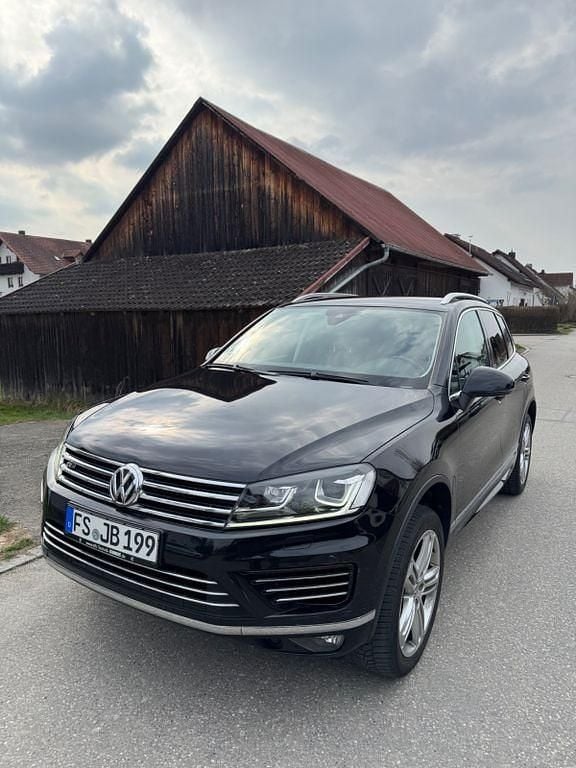 Gebraucht VW Touareg 262 PS (192 kW) 2017 Schwarz SUV
