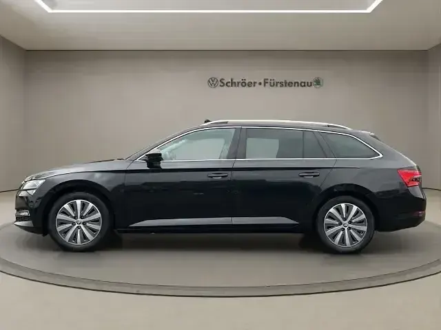 Usata Skoda Superb Style 200 CV (147 kW) 2021 Nero Station wagon