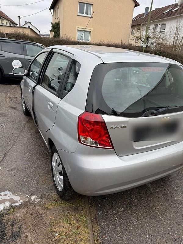 Gebraucht Chevrolet Kalos 75 PS (55 kW) 2006 Silber Kleinwagen