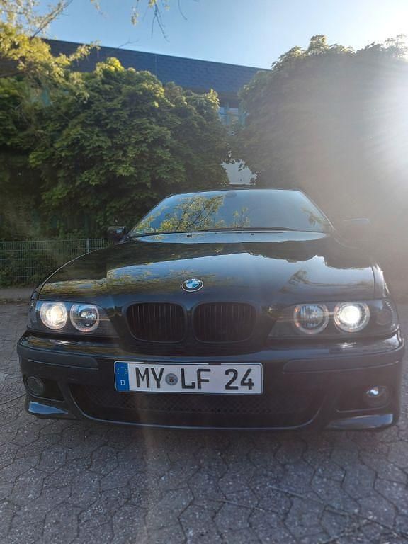 Schwarz Gebraucht 2000 BMW 535 Limousine | 5.500 € (Superpreis) - Bild 1/4