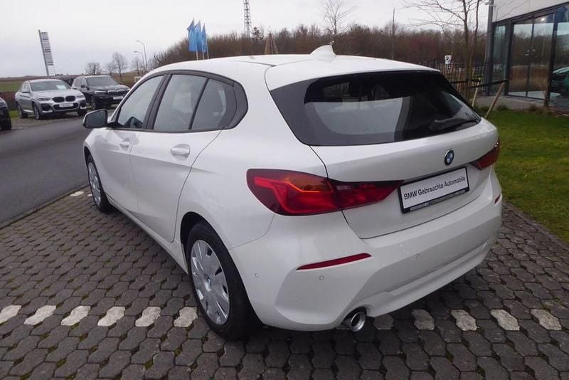Gebraucht BMW 116 Comfort Edition 109 PS (80 kW) 2022 Weiß Kleinwagen