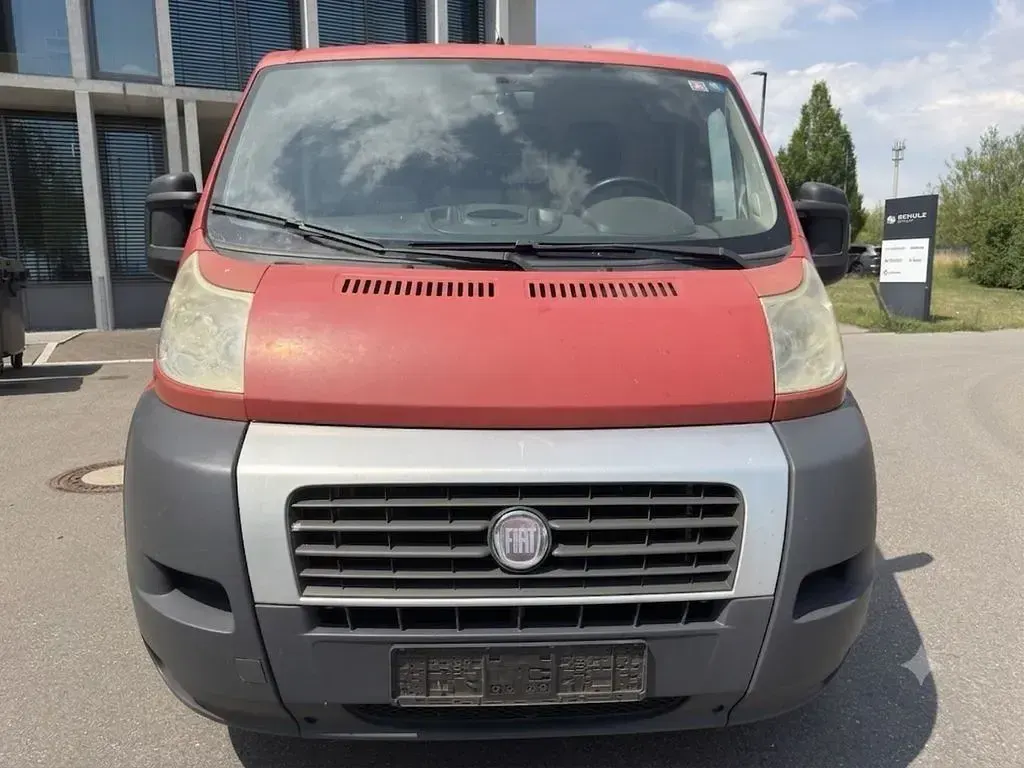 Gebraucht Fiat Ducato 116 PS (85 kW) 2012 Rot Van