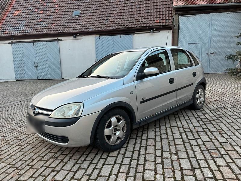 Gebraucht Opel Corsa 75 PS (55 kW) 2003 Silber Kleinwagen