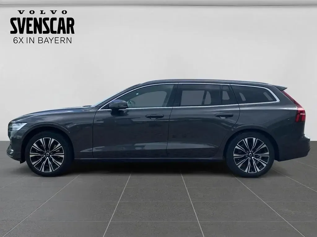 Gebraucht Volvo V60 Ultimate 197 PS (144 kW) 2023 Grau Kombi