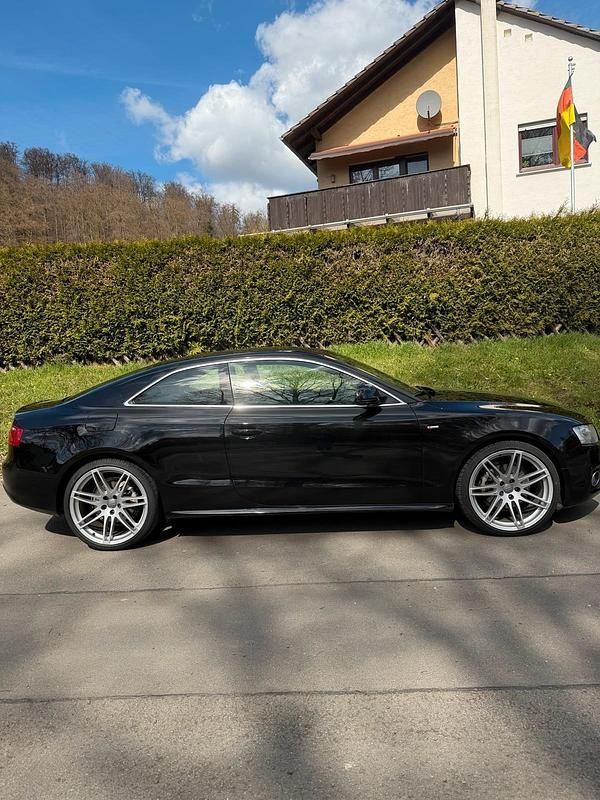 Gebraucht Audi A5 Design 179 PS (131 kW) 2008 Schwarz Coupé