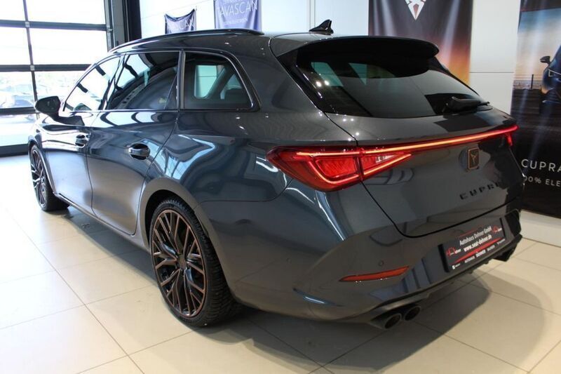 Gebraucht Cupra Leon VZ3 310 PS (228 kW) 2023 Magnetic grau Kombi