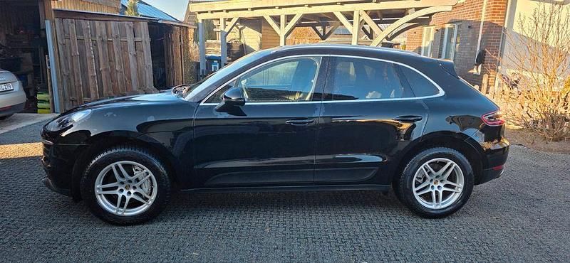 Gebraucht Porsche Macan S 258 PS (189 kW) 2016 Schwarz SUV