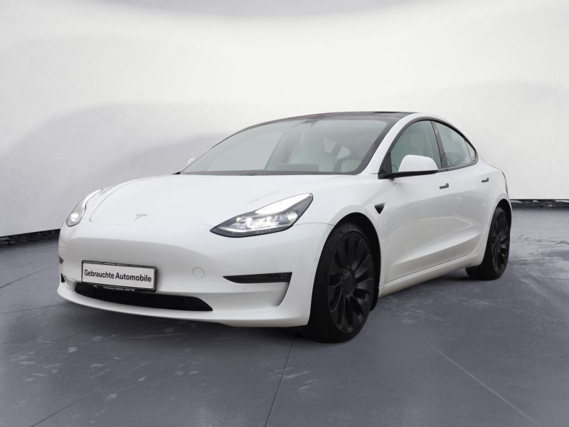 Weiß Gebraucht 2021 Tesla Model 3 Performance Limousine | 46.820 € - Bild 1/4