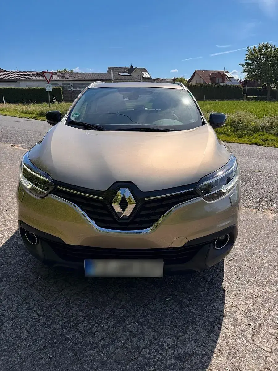Gebraucht Renault Kadjar LIMITED Deluxe 131 PS (96 kW) 2018 Beige SUV