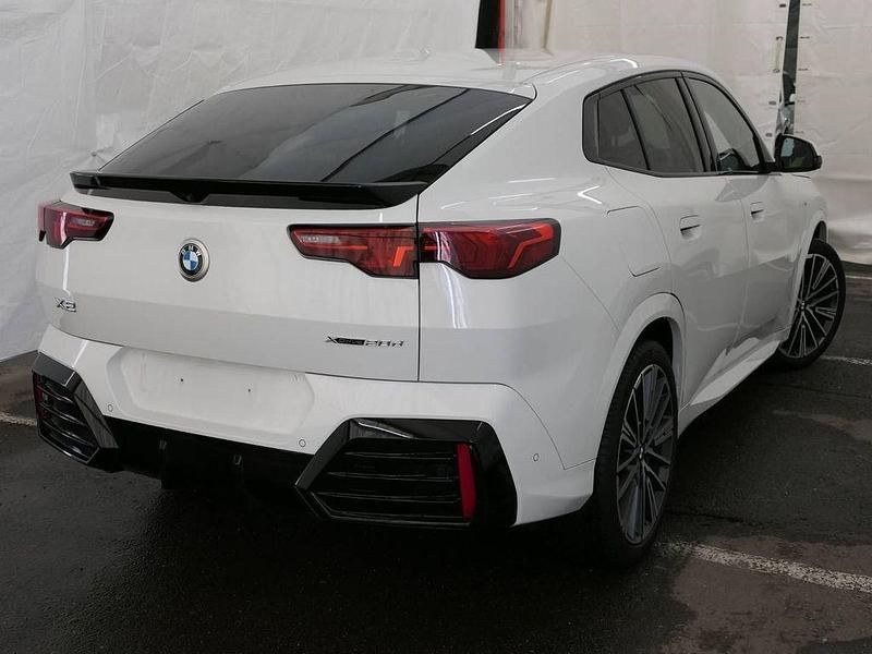 Gebraucht BMW X2 Performance 163 PS (119 kW) 2025 Alpinweiss 3 SUV