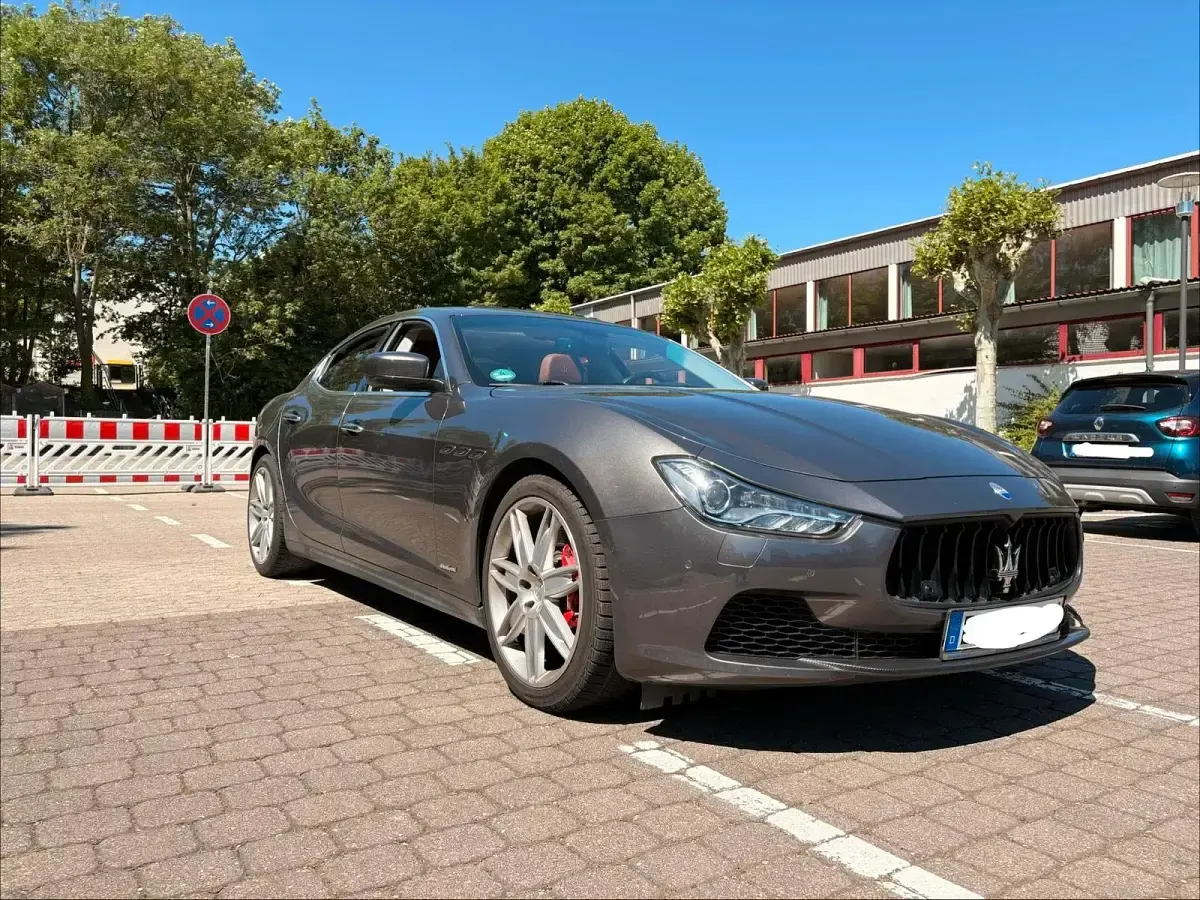 Occasion Maserati Ghibli 409 ch (300 kW) 2015 Gris Berline