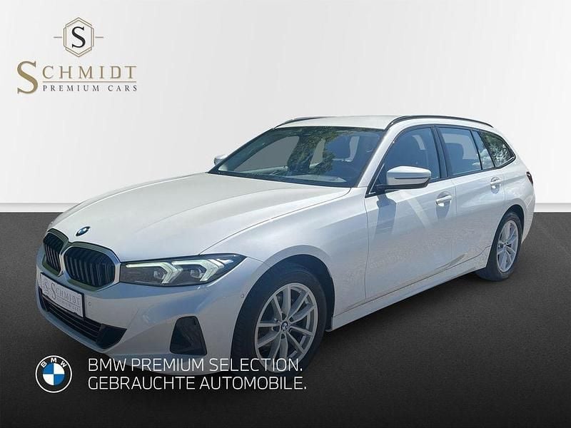 Gebraucht BMW 320 190 PS (139 kW) 2023 Mineralweiß Kombi