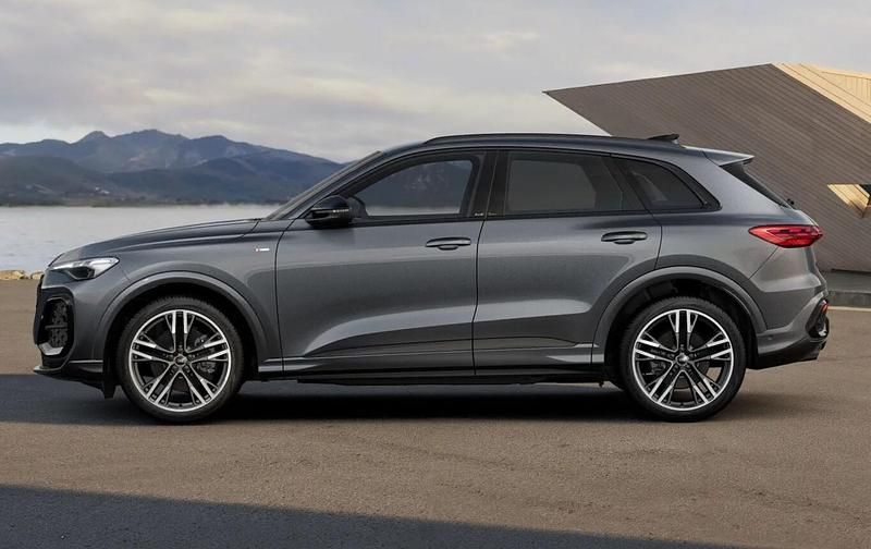 Neu Audi Q5 Ambiente 204 PS (150 kW) 2025 Daytonagrau perleffekt SUV