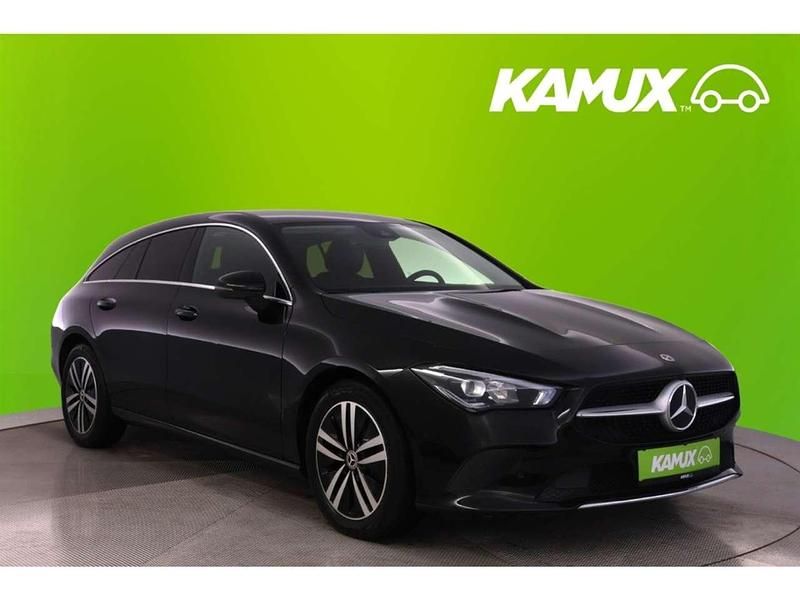 Nachtschwarz Gebraucht 2022 Mercedes CLA200 Progressive Kombi | 23.470 € (Guter Preis) - Bild 1/3